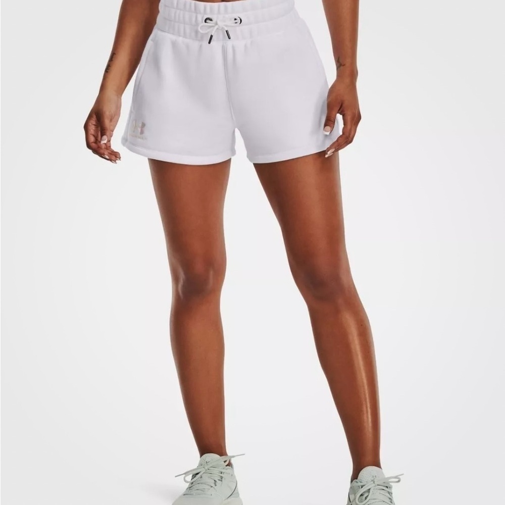 Under Armour Women's UA Playback Fleece Shorts Size Medium NWT